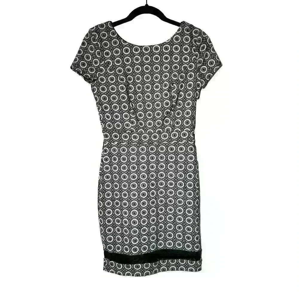 B. Darlin NWT Womens Black White Cocktail Casual Midi Dress Medallion Size 7/8